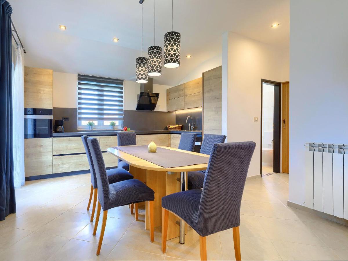 PUY Holiday Home House Eric&Paolo By Interhome מראה חיצוני תמונה