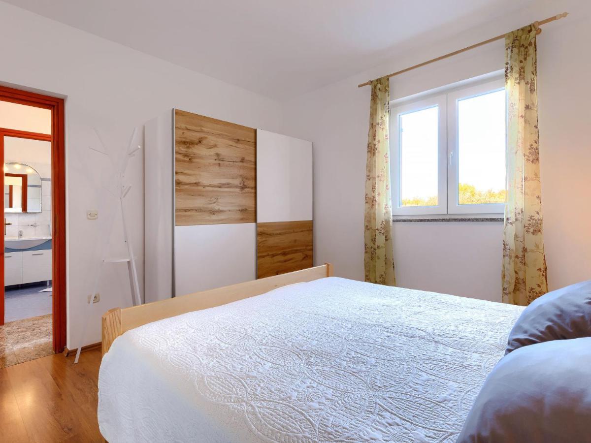 PUY Holiday Home House Eric&Paolo By Interhome מראה חיצוני תמונה